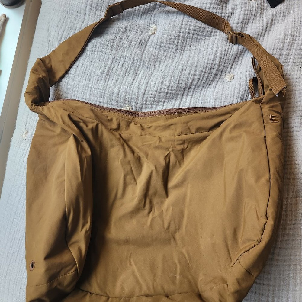 Everlane shoulder bag